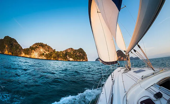 Sunset Sailing Trips & Boat Tours